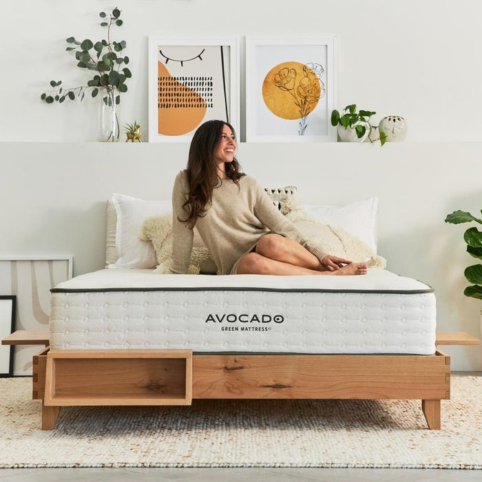 Avocado Green Mattress with GOLS-certified organic latex and GOTS-certified organic wool and cotton