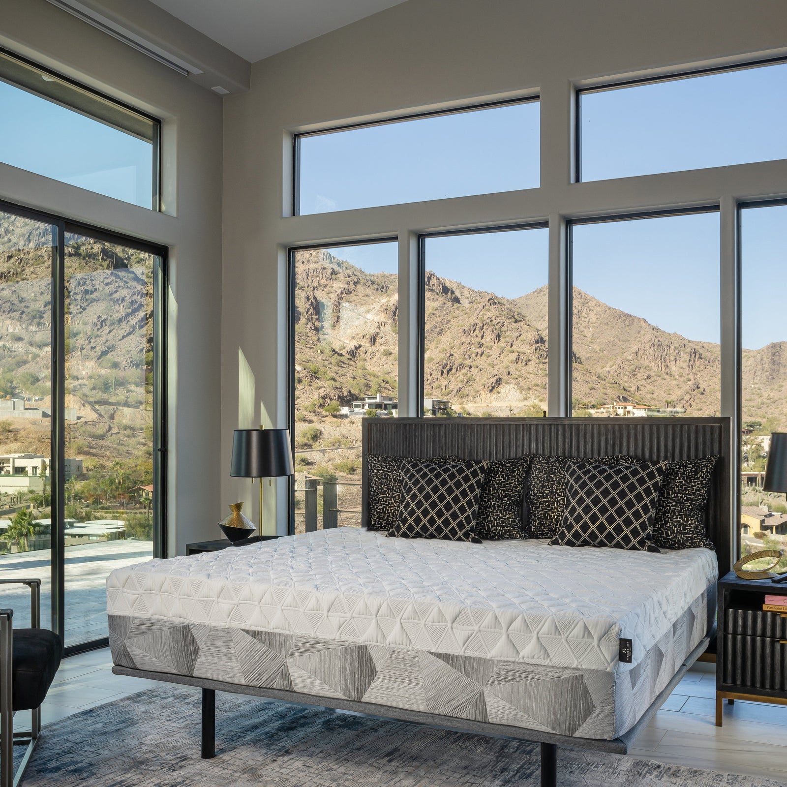 King Koil Xtended Life Onyx Hybrid