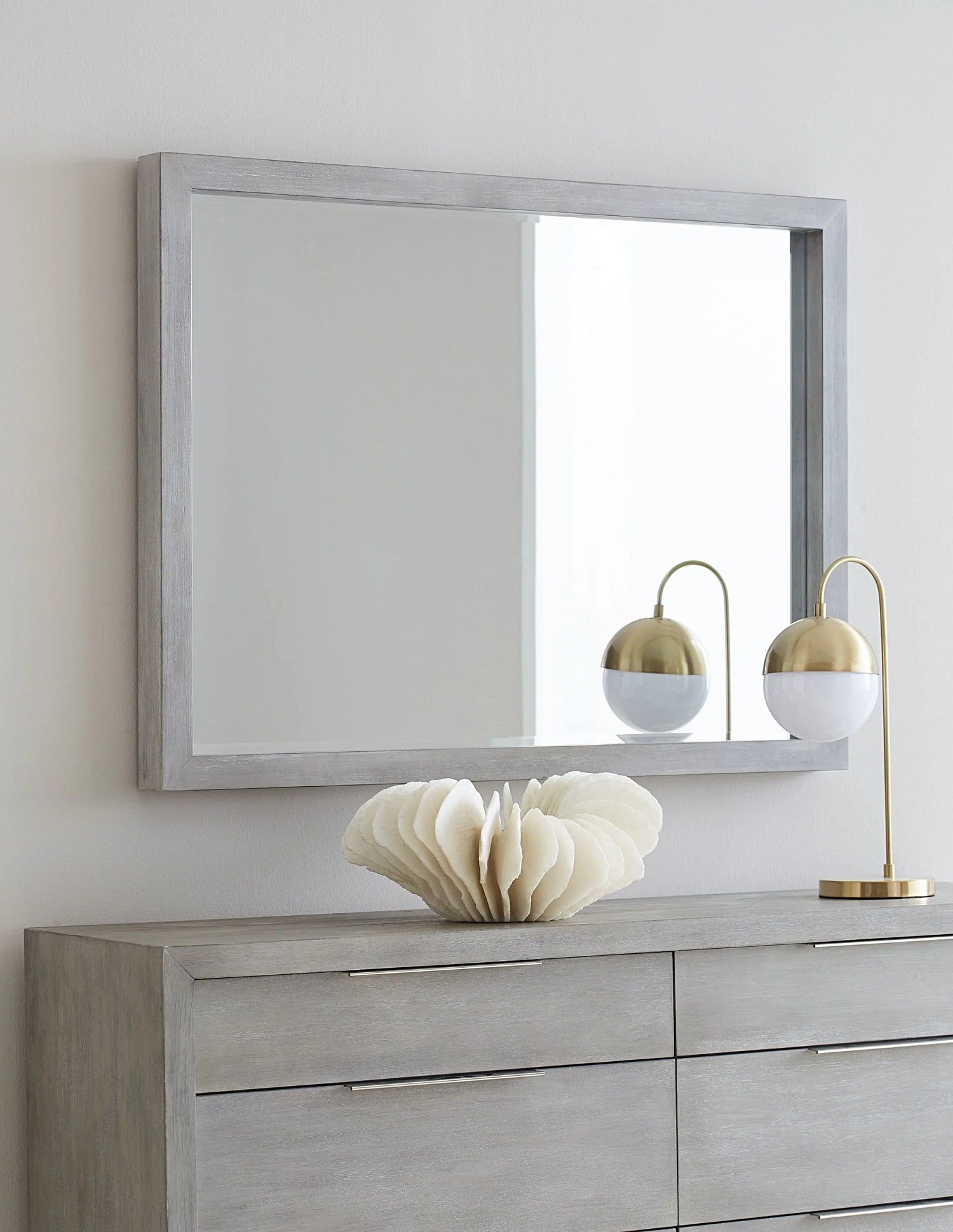Modus Avant Grey Mirror